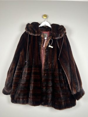 Minkpels med mønster str. 42