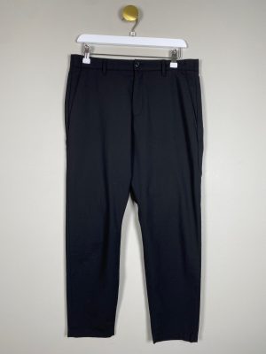 Hope str. 36 <br/>  sort buks med skrålomme