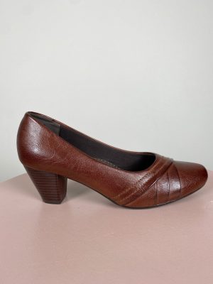 New Step str. 40 <br/> bordeaux pumps