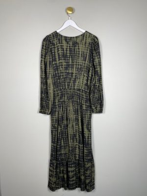 Cat og Co str. S M <br/> oliven sort mønstret kjole