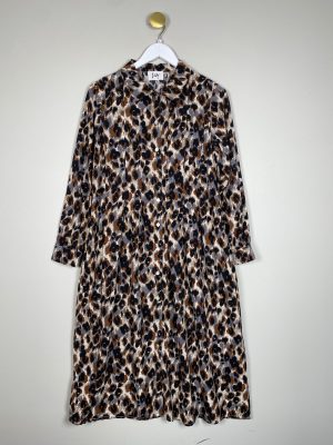 Isay str. XS <br/> brun grå sort melange kjole med skjortekrave