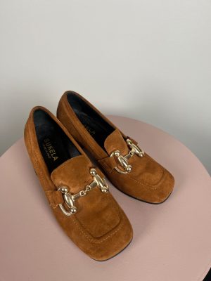 Bukela str. 37 <br/> brune pumps med spænde