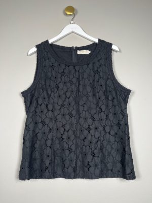 Cream str. 44 <br/> sort blondetop