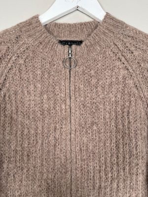 Créton str. S <br/> lysbrun cardigan med lynlås