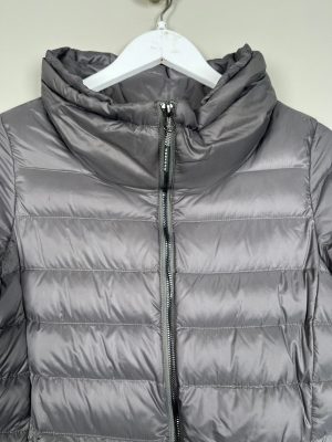 MaxMara str. S <br/> grågrøn dunjakke