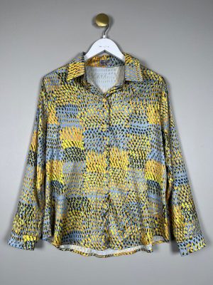 Lisstyle str. S <br/>  gul mønstret skjorte