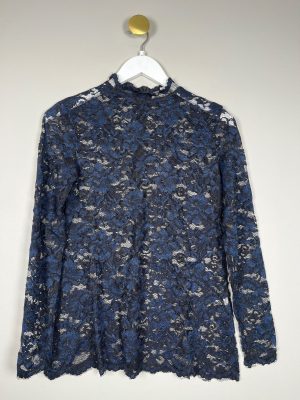 2-Biz str. S <br/> mørkeblå blondebluse