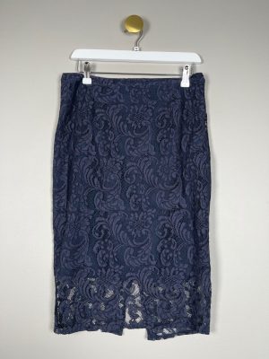 Modström str. M <br/> blå blondenederdel