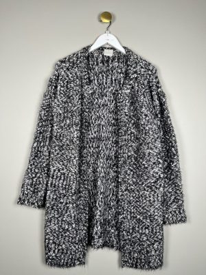 Noisy May str. M <br/> lang strik-cardigan